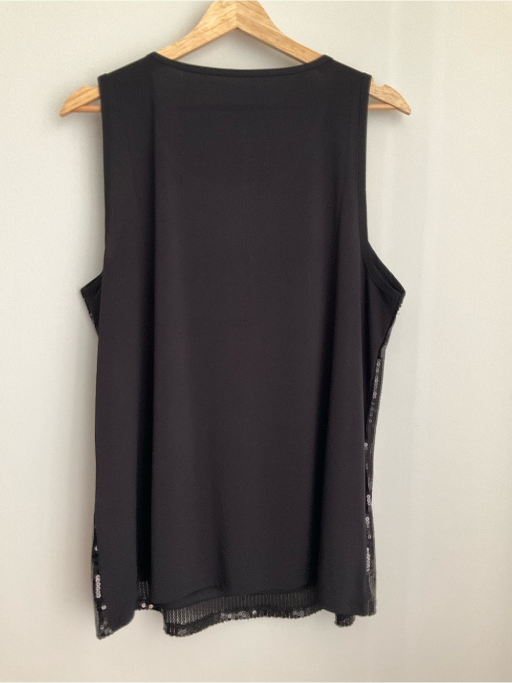 Lane Bryant 14/16 Black Sequined Scoop Neck Tank NWT - Picture 5 of 9